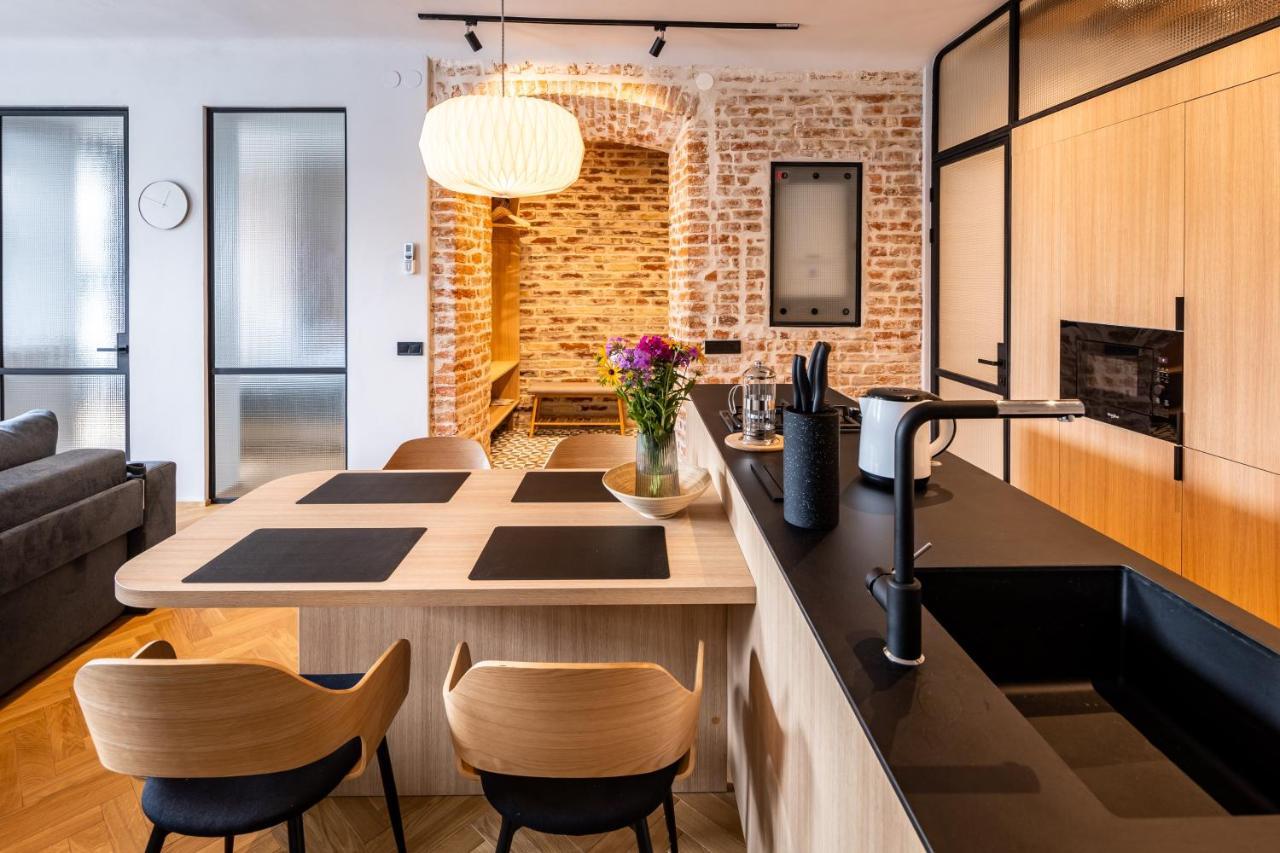 Onlviv Apartments Rynok Square 18/2 Εξωτερικό φωτογραφία